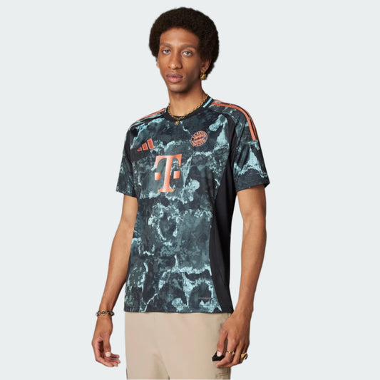 FC Bayern 2024/25 Away Jersey