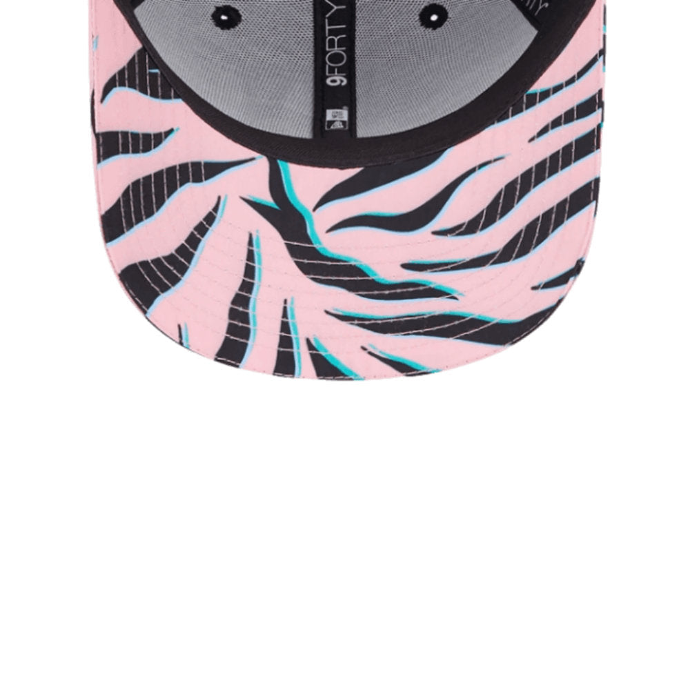 Man Utd AOP Zebra 9Forty Cap (Black)