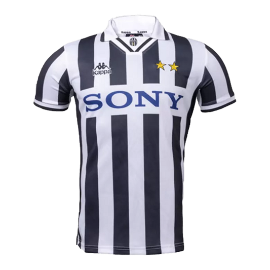 Retro Juventus 1996/97 Home Jersey